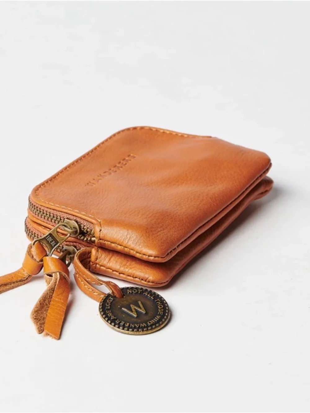 NWT Wanderers Travel Co Notting Hill Crossbody Bag & Milano Wallet Set Tan